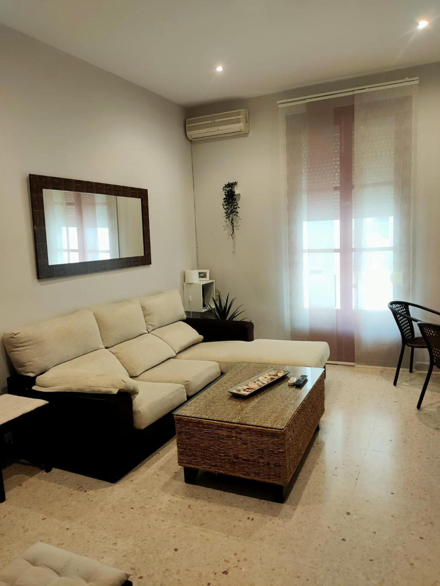 Apartamento En Pleno Centro De Cadiz Con Parking Economico Экстерьер фото