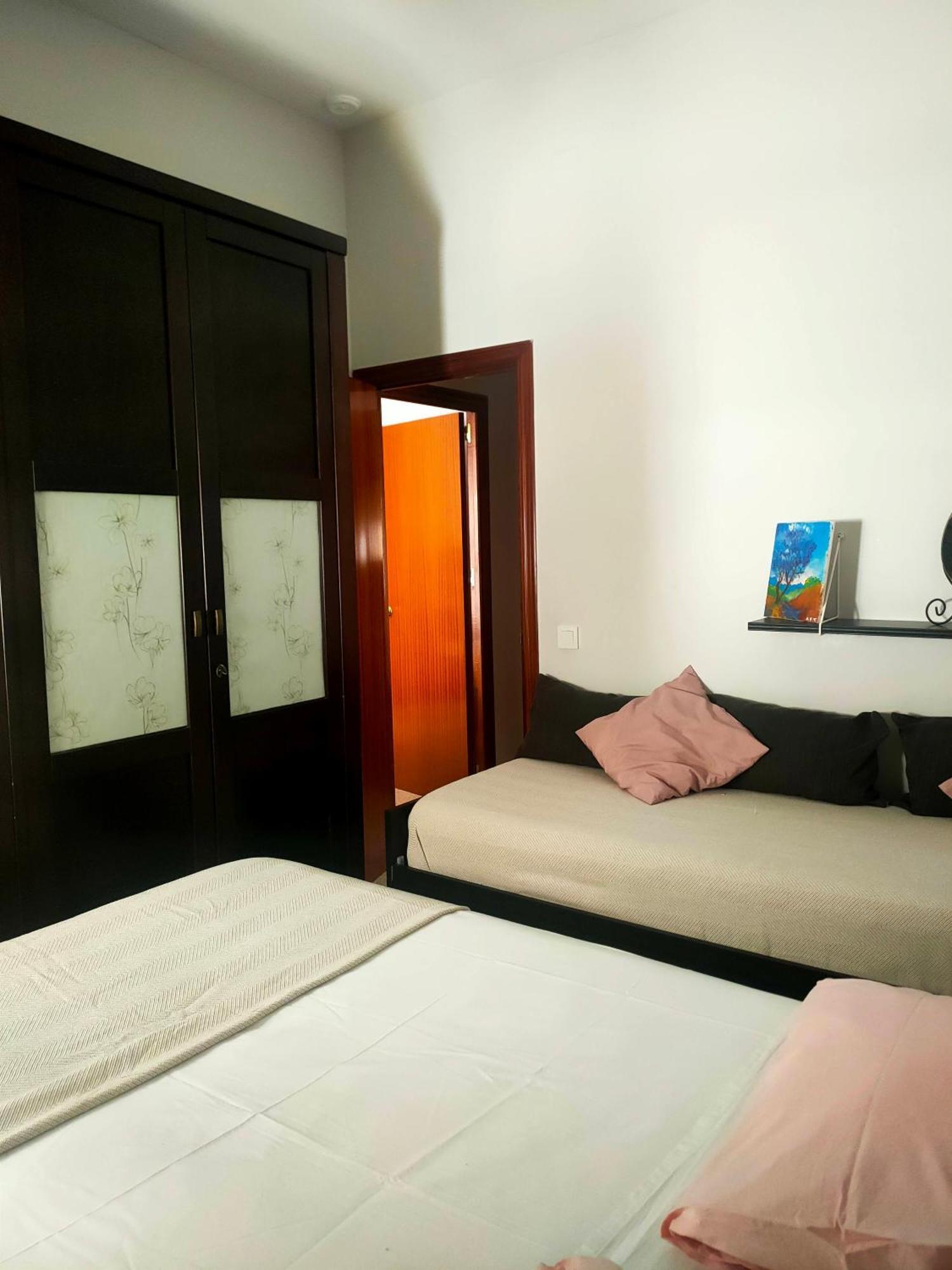 Apartamento En Pleno Centro De Cadiz Con Parking Economico Экстерьер фото